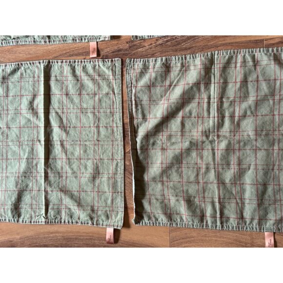 Great Finds Reversible Floral & Plaid Rustic Design Dinner Napkins Set Of 4 - Picture 8 of 12